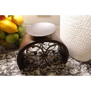 Metal‎ Candle Holder Rustic Brown Pillar Candle Stand Home Decor Accent